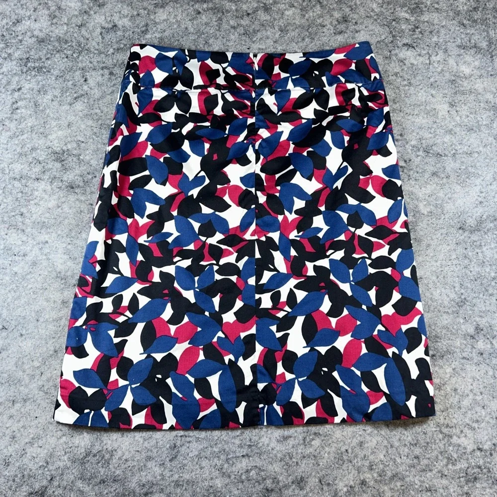 Talbots Skirt Women's 10 Multicolor Floral Lined Stretch Teacher‎ Church Career